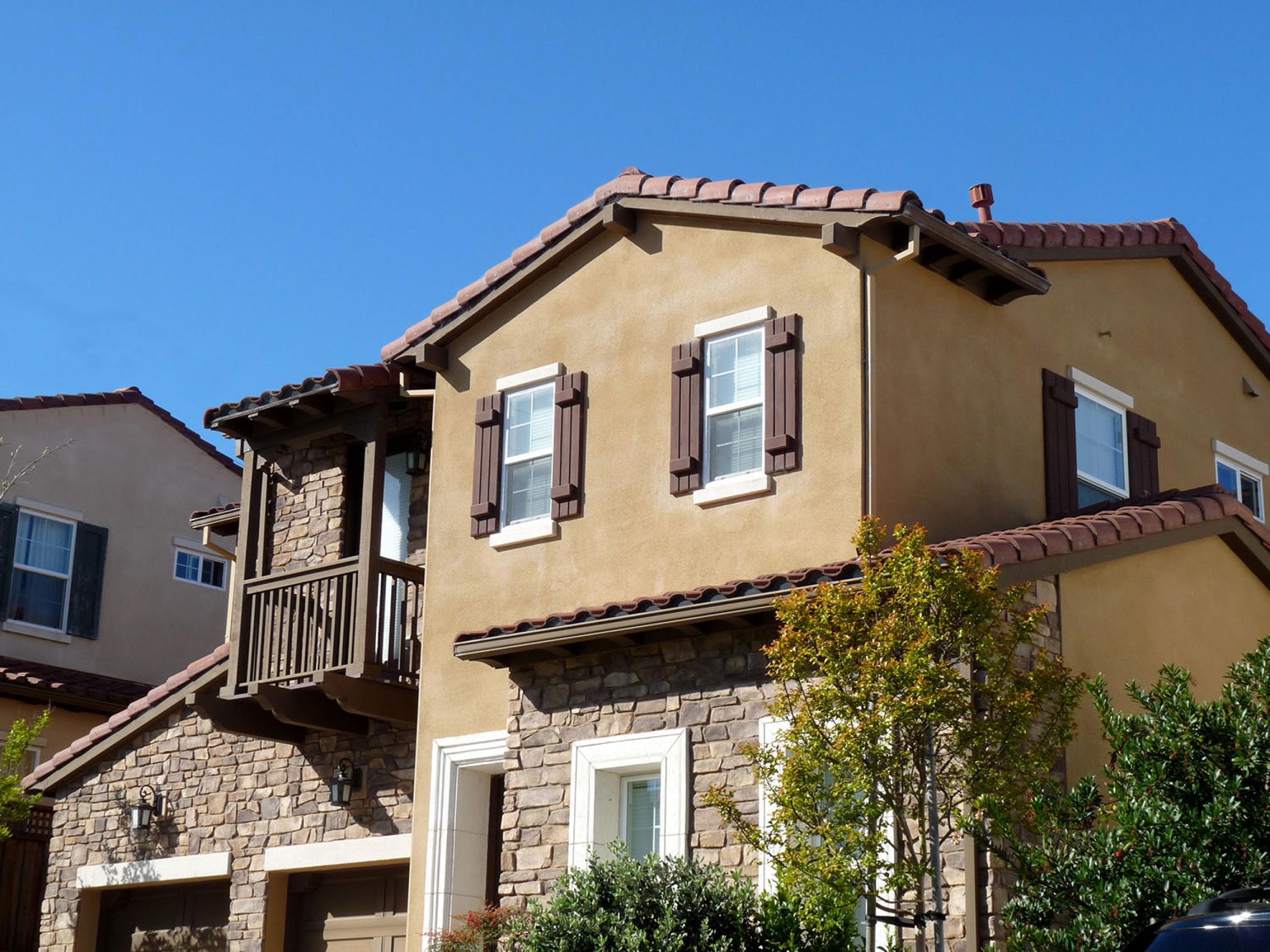 Report includes constructive tips and recommendations 